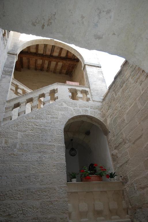 Le Richelieu Bed and Breakfast Uzès Exterior foto