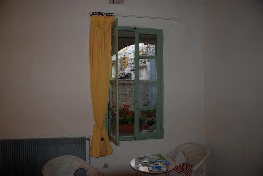 Le Richelieu Bed and Breakfast Uzès Exterior foto