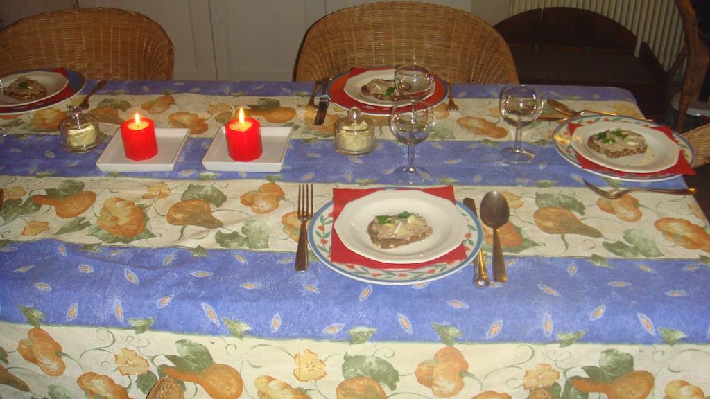Le Richelieu Bed and Breakfast Uzès Exterior foto