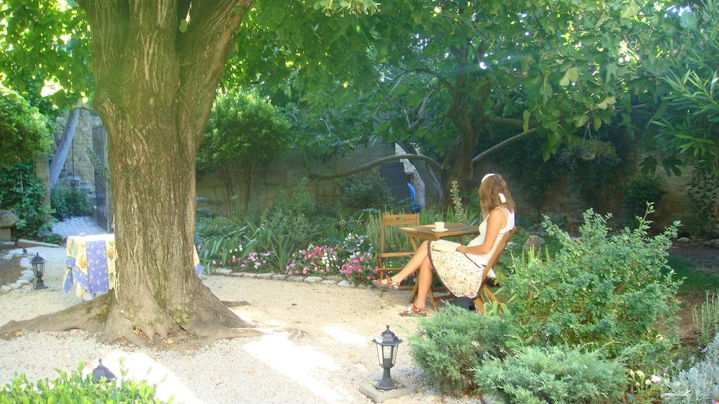 Le Richelieu Bed and Breakfast Uzès Exterior foto