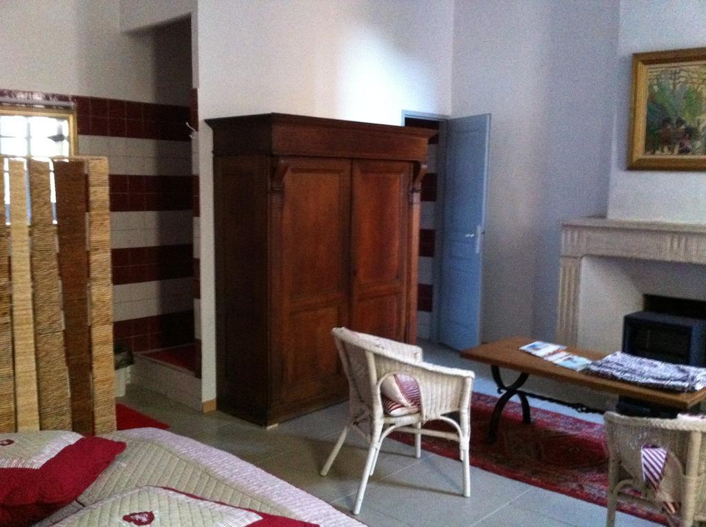 Le Richelieu Bed and Breakfast Uzès Exterior foto