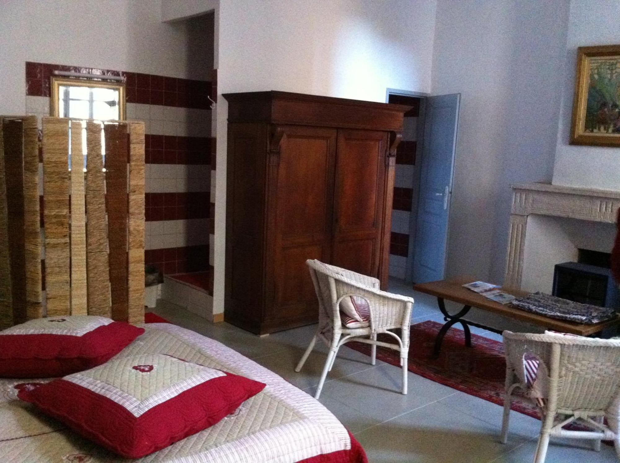 Le Richelieu Bed and Breakfast Uzès Exterior foto